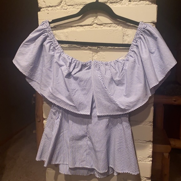 Women’s Boston Proper blouse - Picture 3 of 4